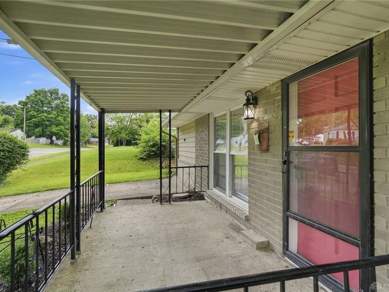225 Beam Drive, Franklin, OH 45005 Photo 4