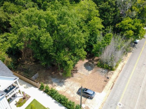 1599 Roswell Street SE, Smyrna, GA 30080