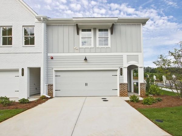300 Colsen Drive , Acworth, GA 30102