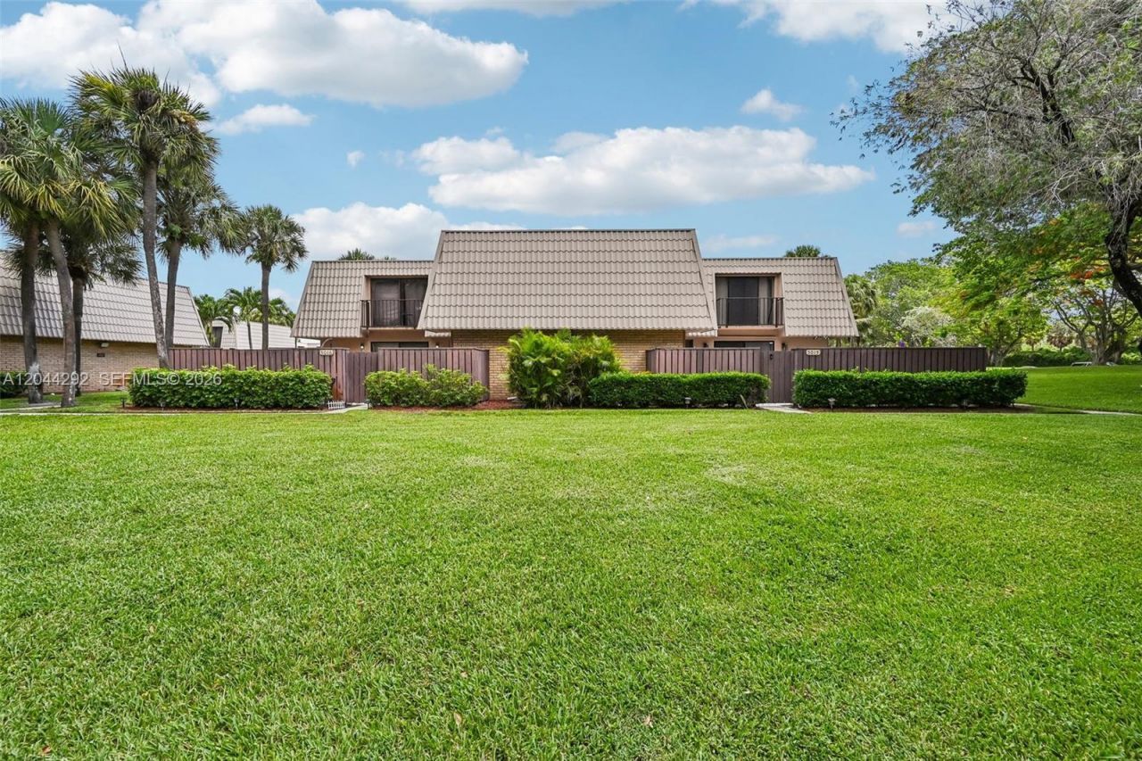 5016 50th Way, West Palm Beach, FL 33409 Photo
