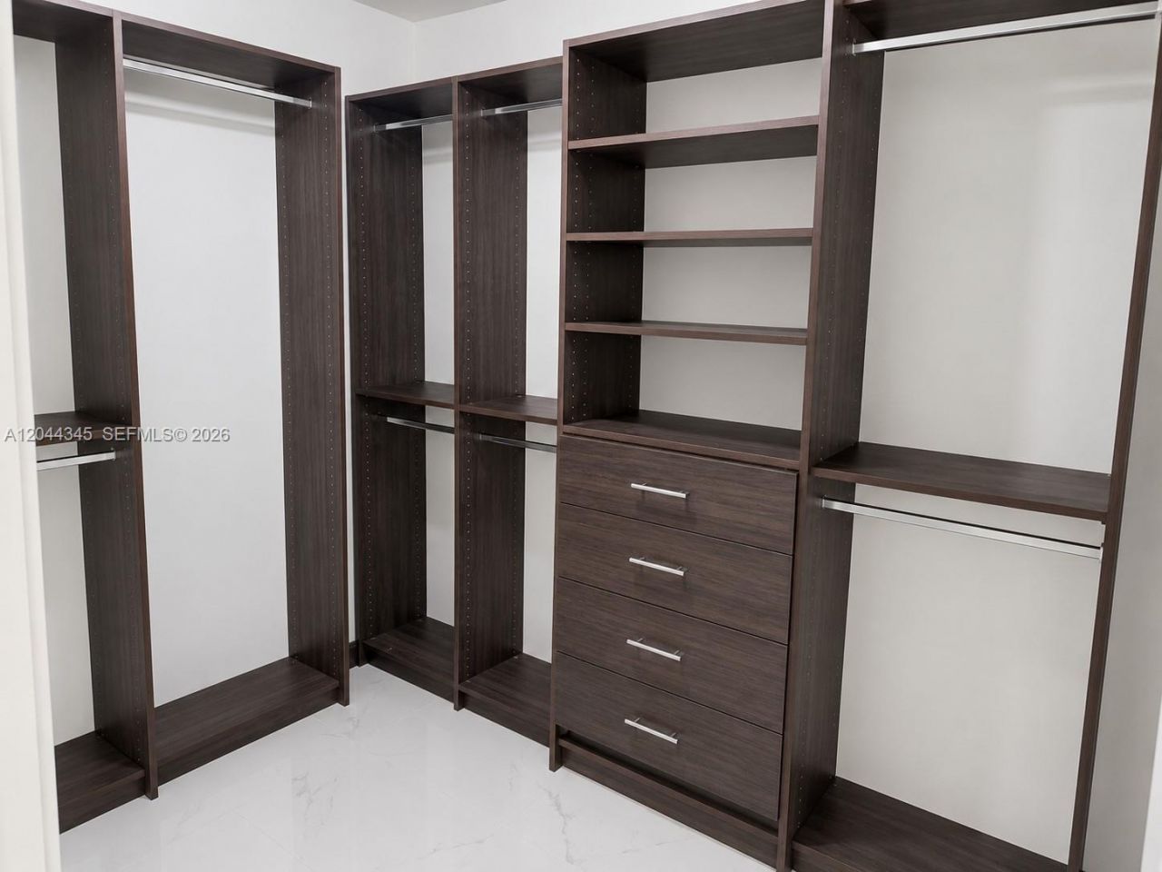 479 NE 210th Cir Ter, Unit 101-28, Miami, FL 33179 Photo