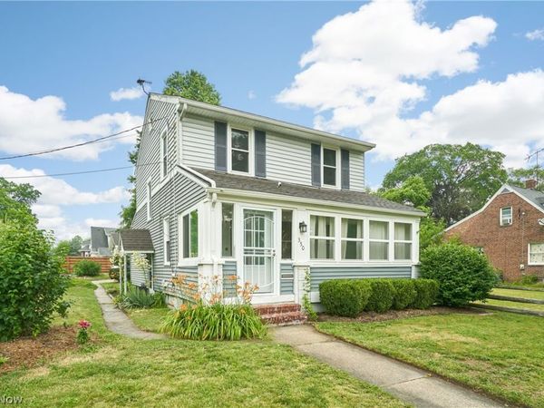 350 Oxford Avenue , Akron, OH 44310