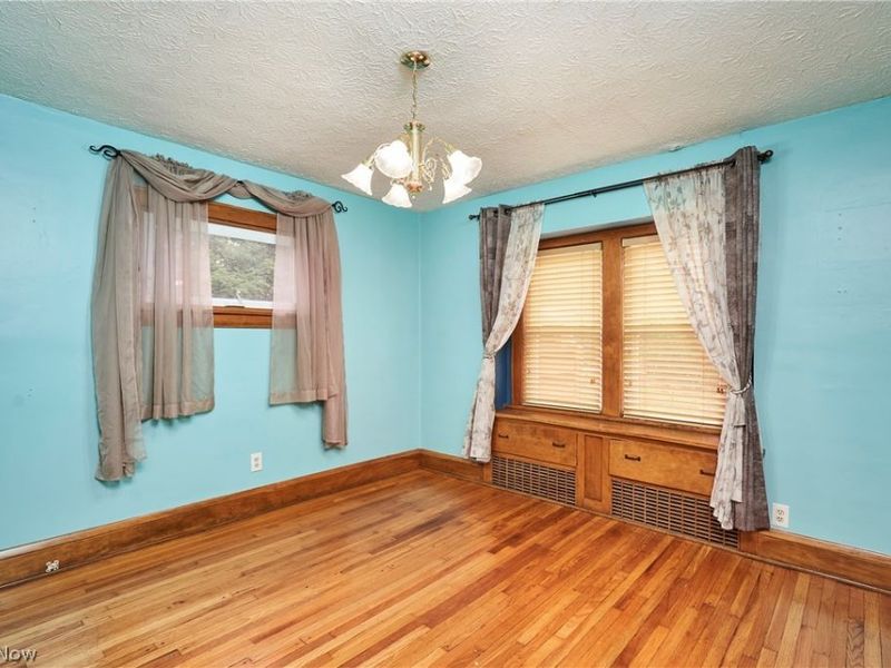 350 Oxford Avenue, Akron, OH 44310 Photo 6