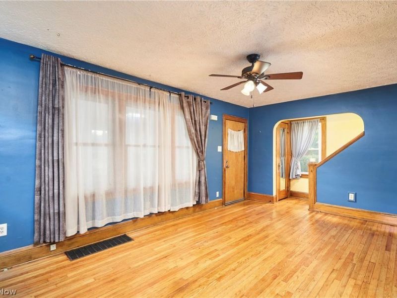 350 Oxford Avenue, Akron, OH 44310 Photo 7