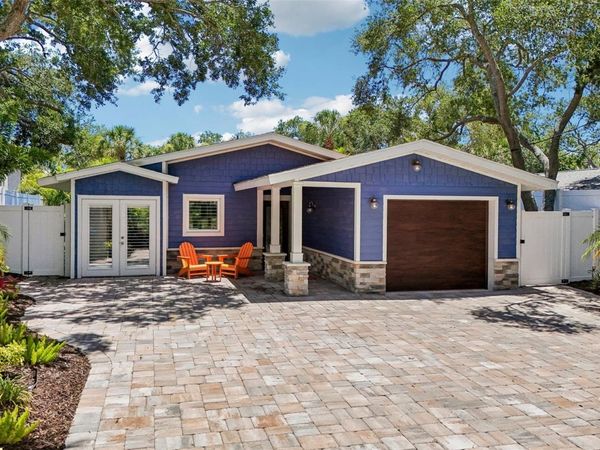 810 PLYMOUTH STREET , SARASOTA, FL 34242