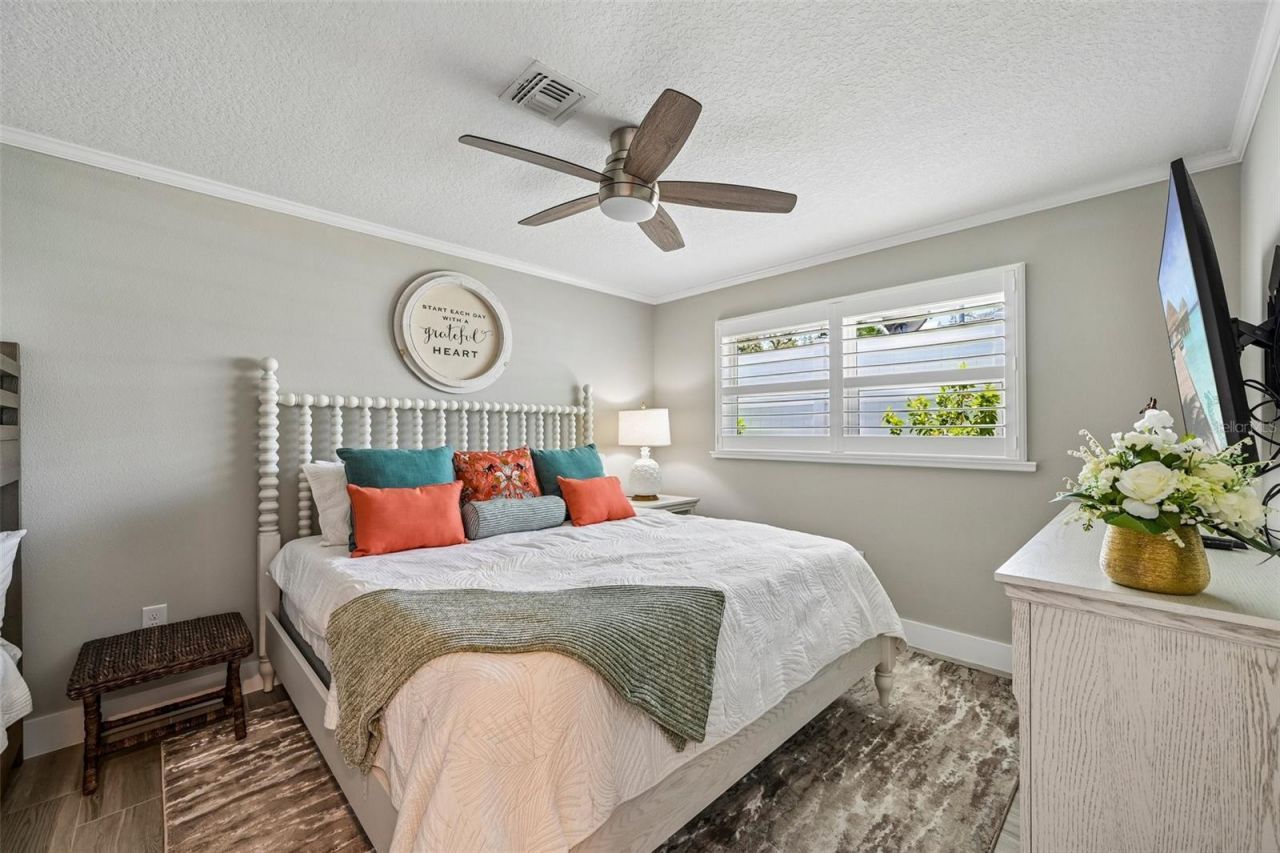 810 Plymouth Street, Sarasota, FL 34242 Photo