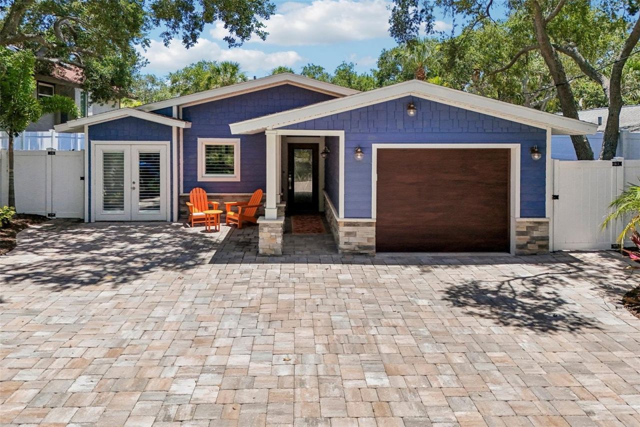 810 Plymouth Street, Sarasota, FL 34242 Photo