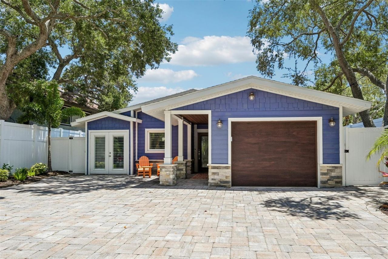 810 Plymouth Street, Sarasota, FL 34242 Photo