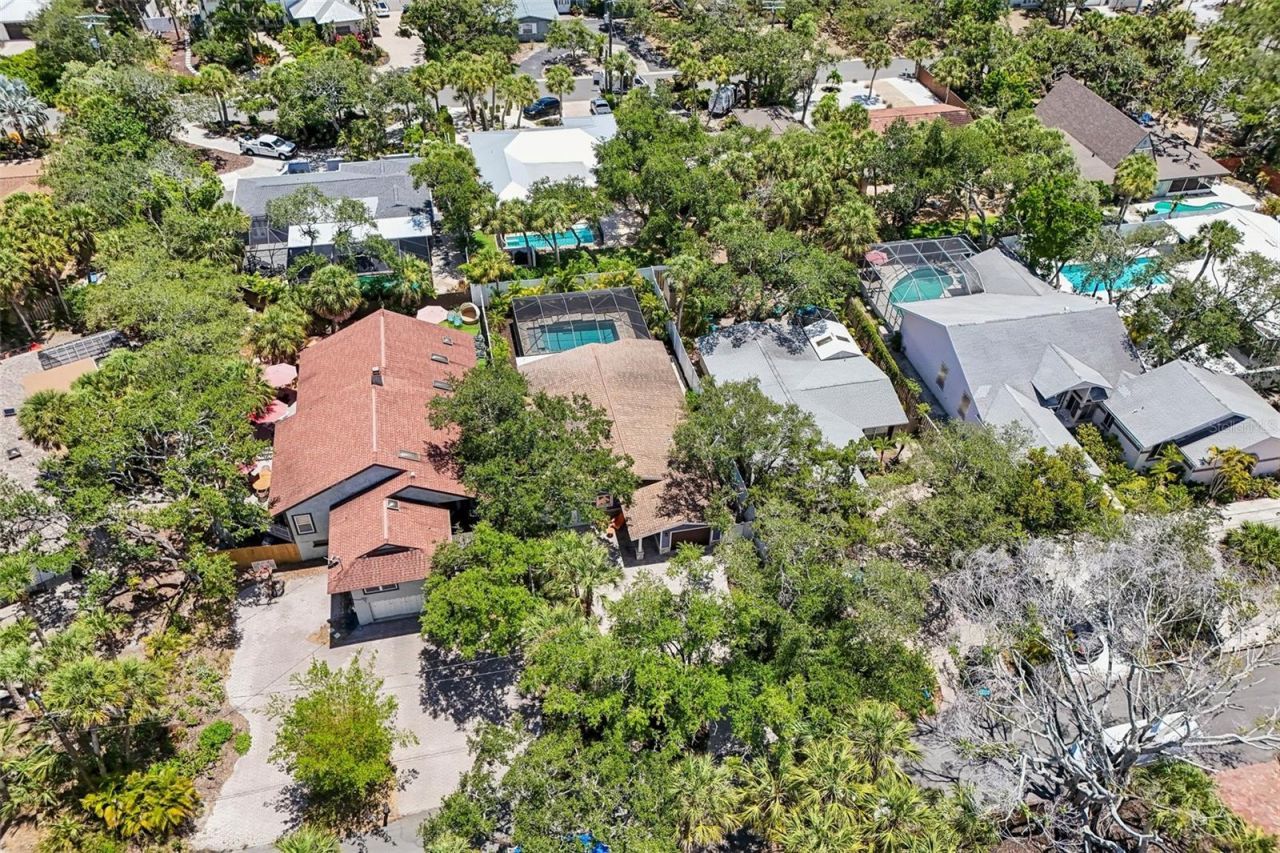 810 Plymouth Street, Sarasota, FL 34242 Photo