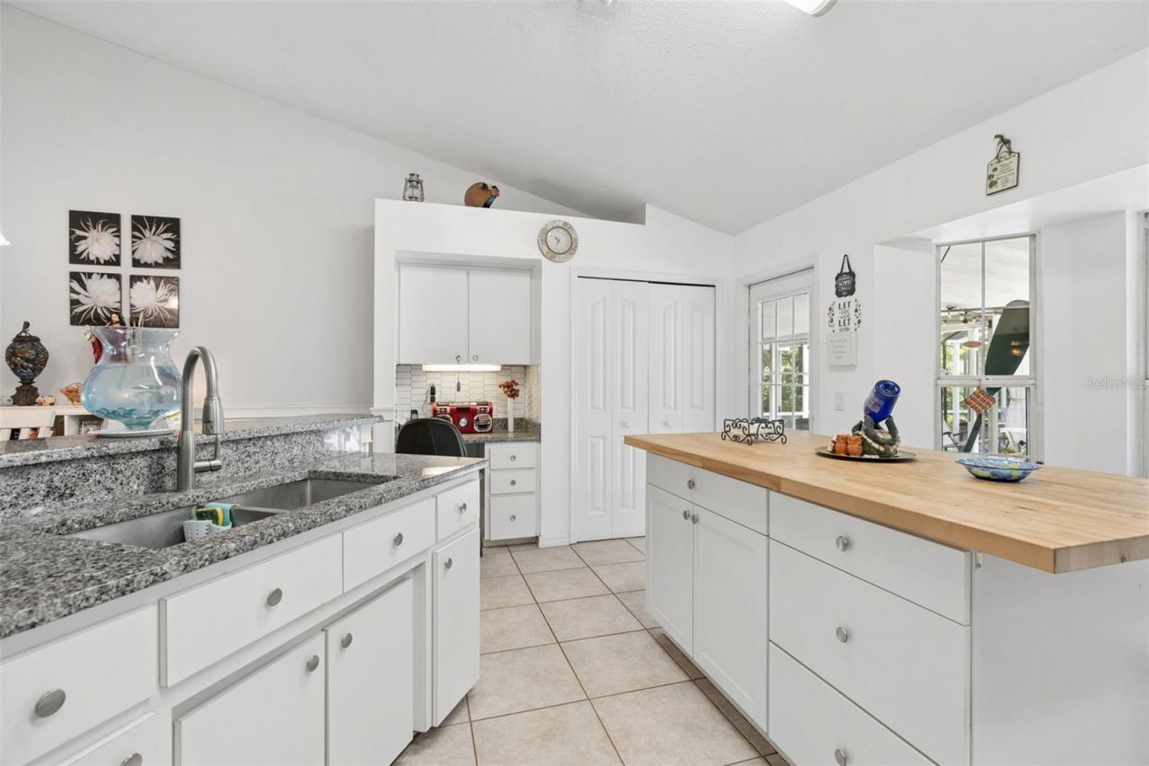 4025 S Linwood Terrace , Inverness, FL 34452 Photo