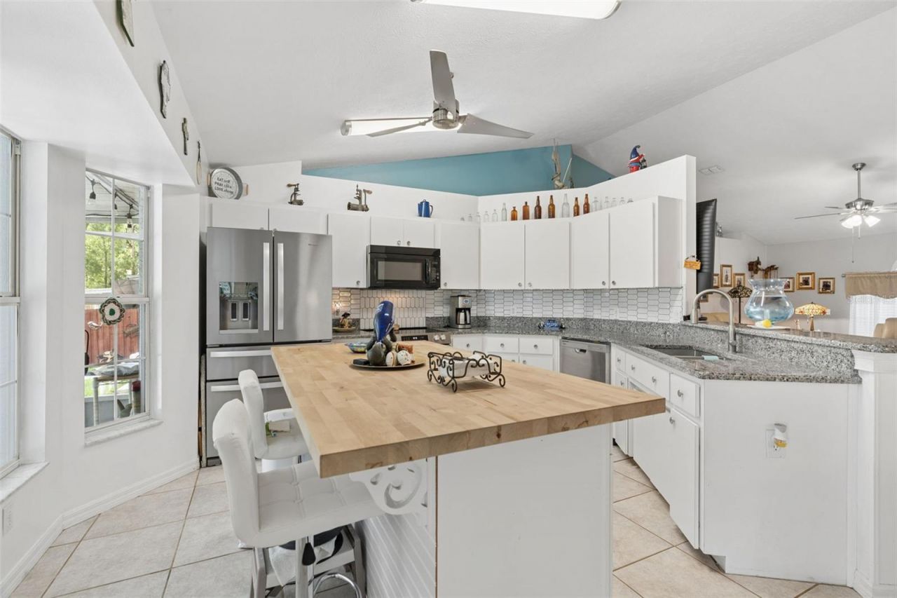 4025 S Linwood Terrace , Inverness, FL 34452 Photo