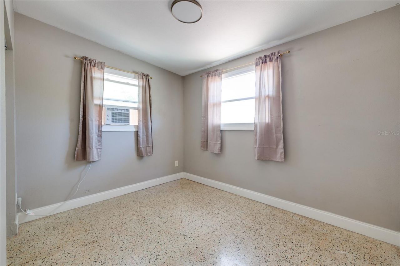 5601 Cedar Street Ne, Saint Petersburg, FL 33703 Photo