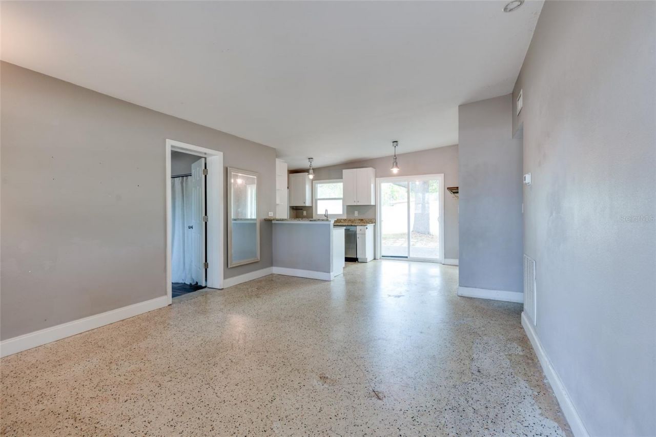 5601 Cedar Street Ne, Saint Petersburg, FL 33703 Photo