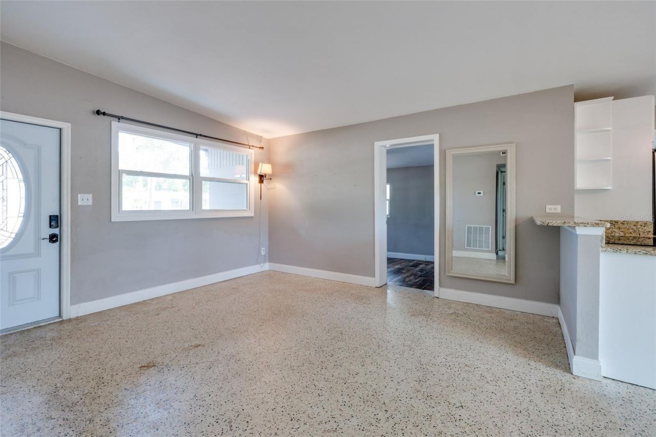 5601 Cedar Street Ne, Saint Petersburg, FL 33703 Photo