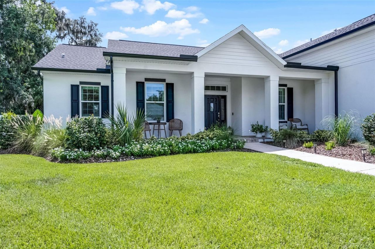 926 John Cressler Drive , Seffner, FL 33584 Photo