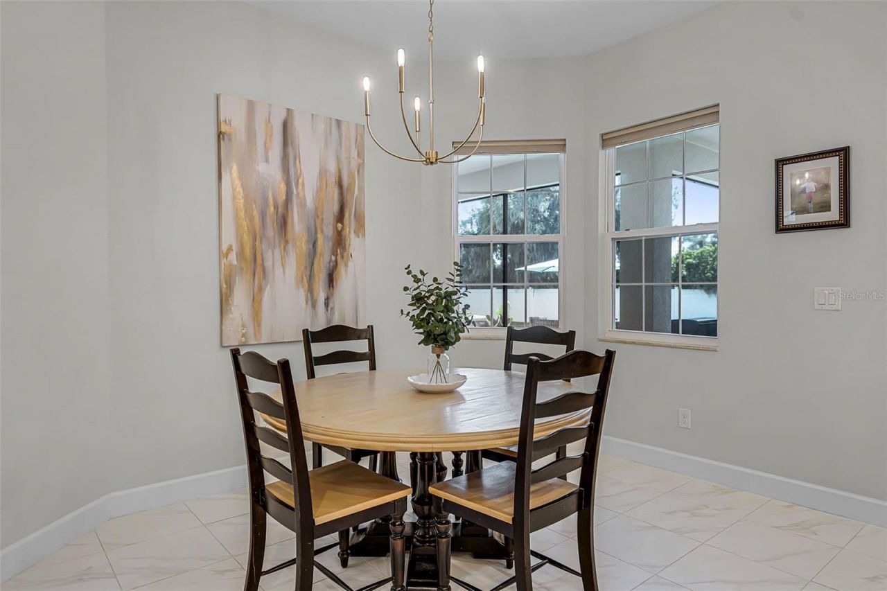 926 John Cressler Drive , Seffner, FL 33584 Photo
