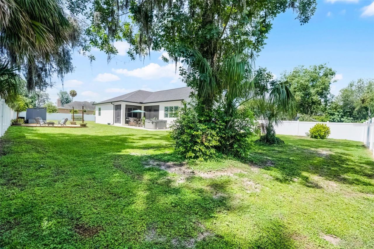 926 John Cressler Drive , Seffner, FL 33584 Photo