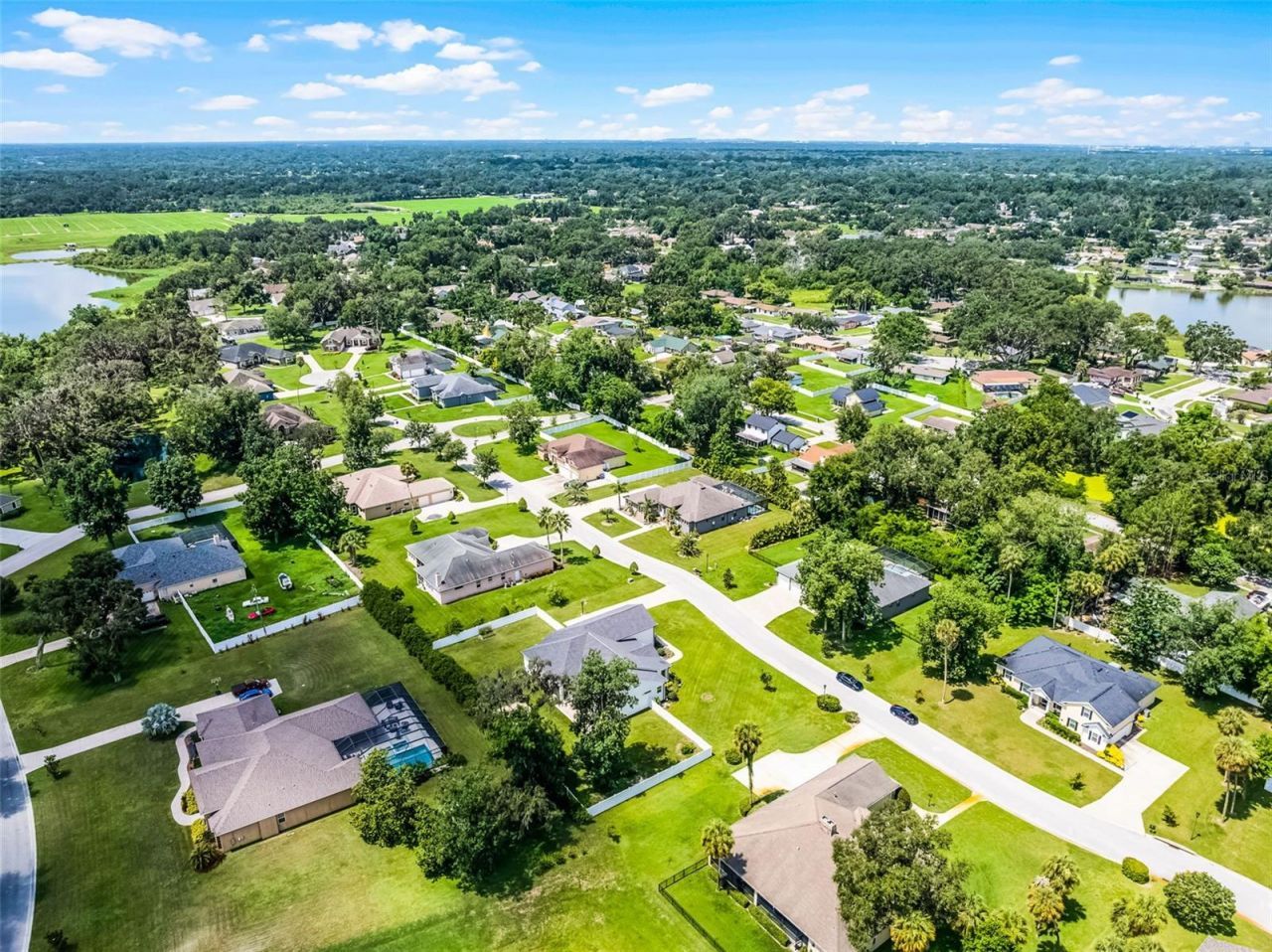 926 John Cressler Drive , Seffner, FL 33584 Photo