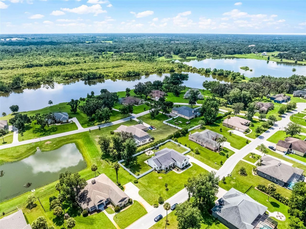 926 John Cressler Drive , Seffner, FL 33584 Photo