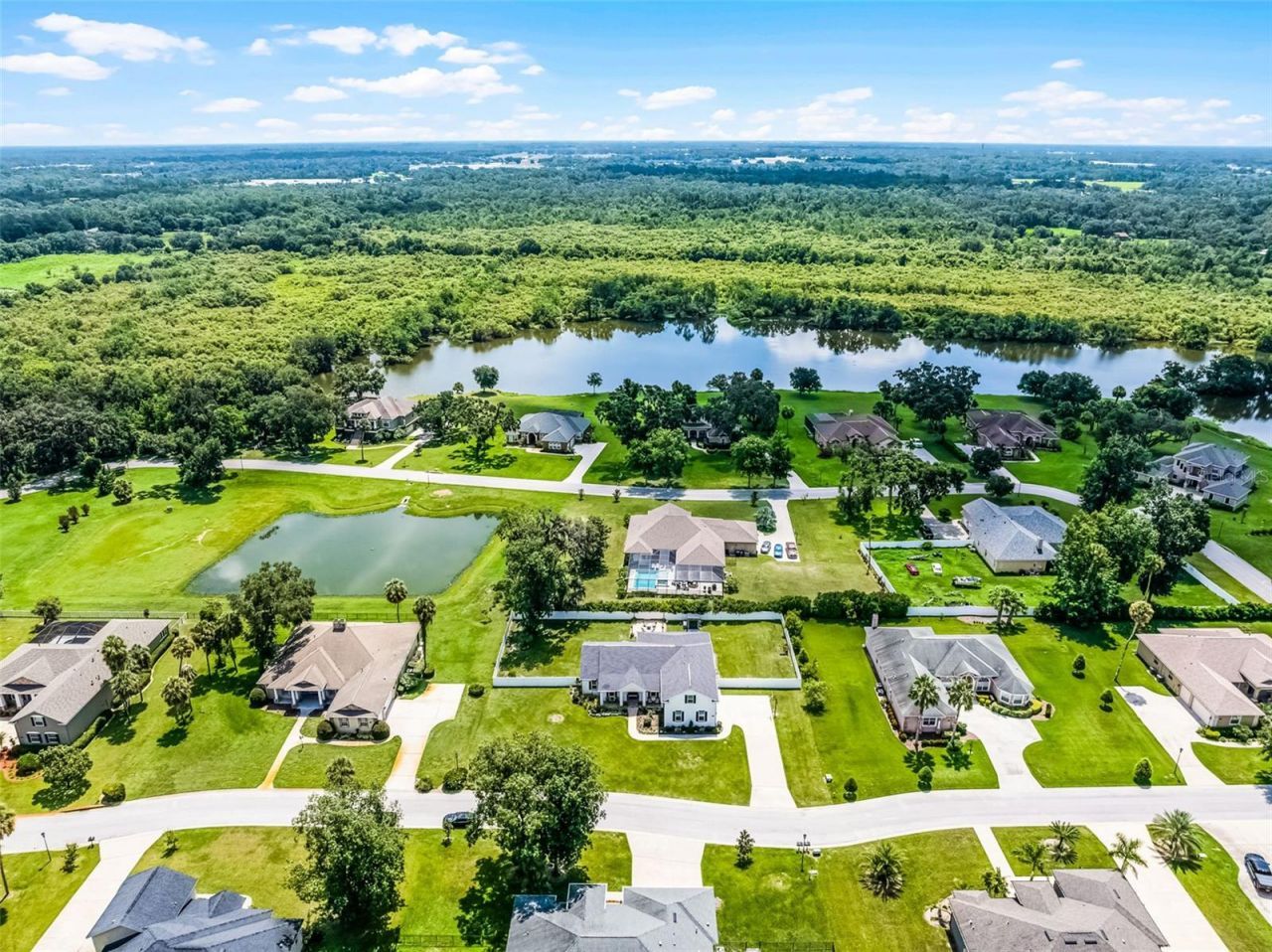 926 John Cressler Drive , Seffner, FL 33584 Photo