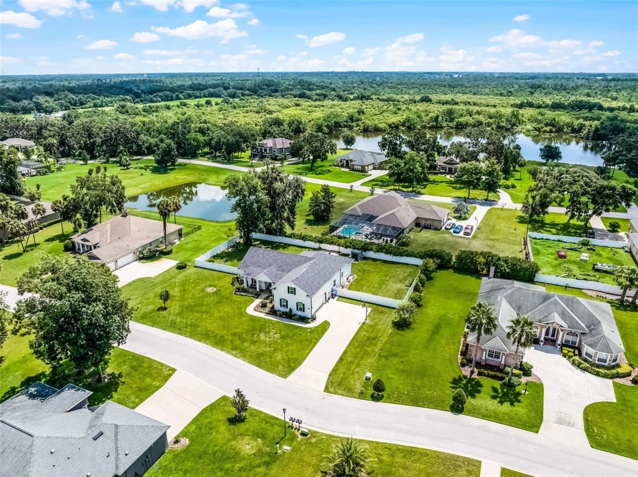 926 John Cressler Drive , Seffner, FL 33584 Photo