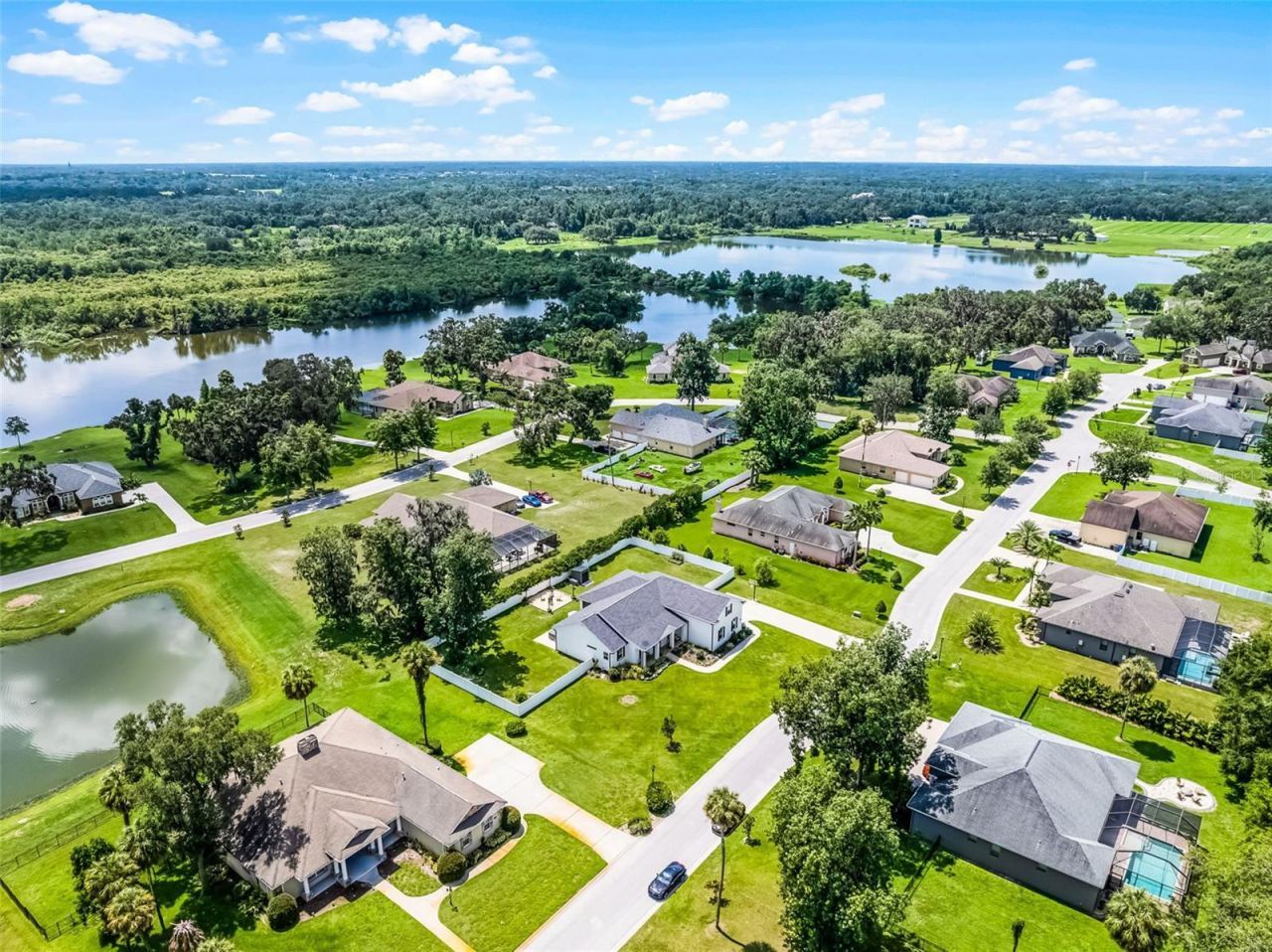 926 John Cressler Drive , Seffner, FL 33584 Photo