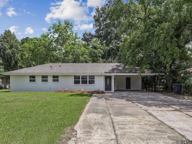 3076 Elgin St, Baton Rouge, LA 70805