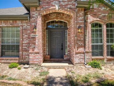 11902 Amber Valley Drive, Frisco, TX 75035