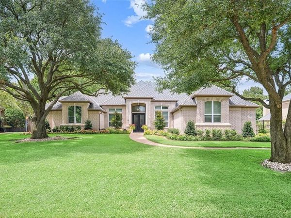 120 Bent Trail Drive, Southlake, TX 76092