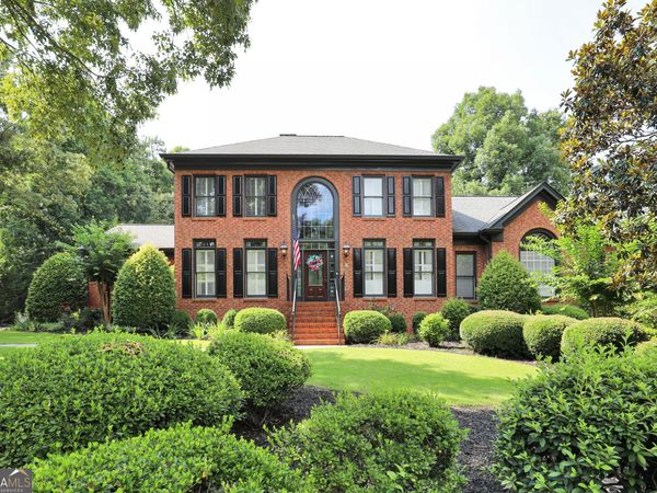 1700 Winding Creek Circle, Snellville, GA 30078