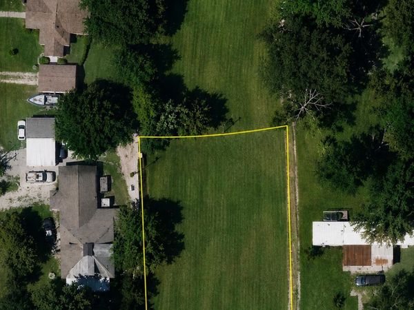 303 N Davis Street , Miller, MO 65707
