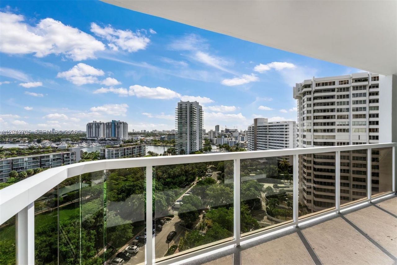 9 Island Ave , Unit 1514, Miami Beach, FL 33139 Photo