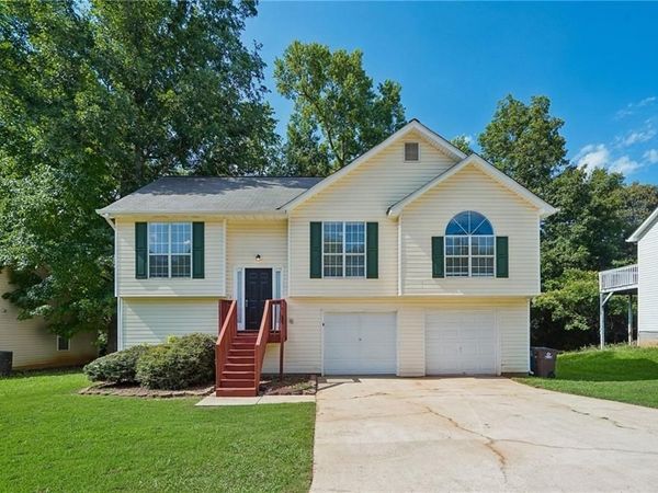 403 Edgewood Drive , Mcdonough, GA 30253
