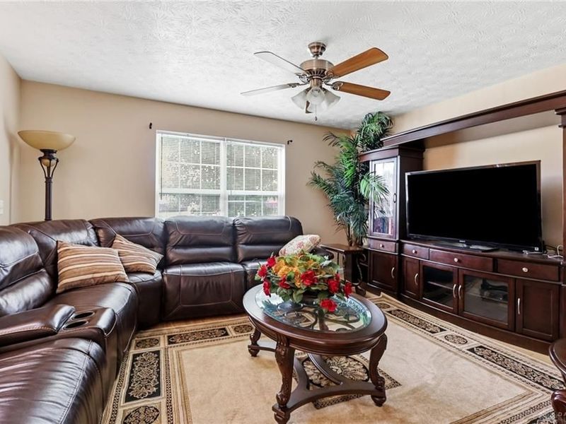 5757 Ericsson Way, Trotwood, OH 45426 Photo 14