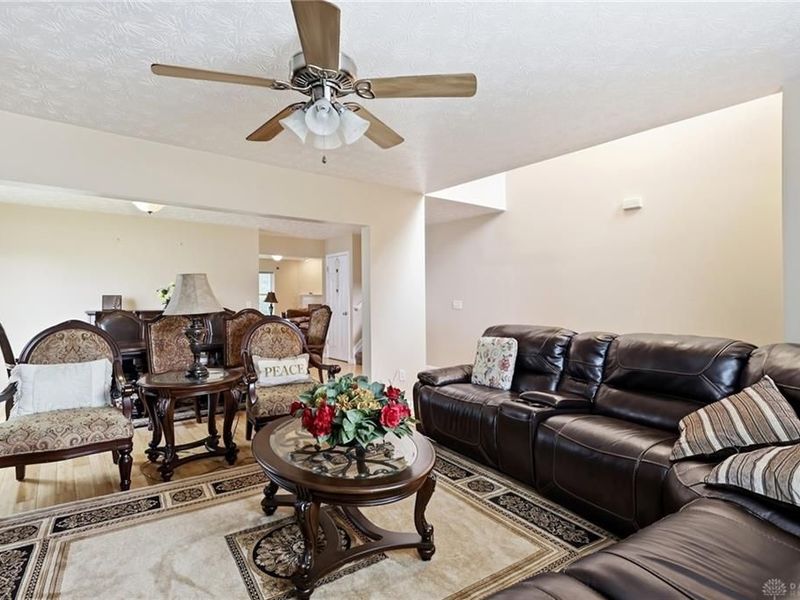5757 Ericsson Way, Trotwood, OH 45426 Photo 15
