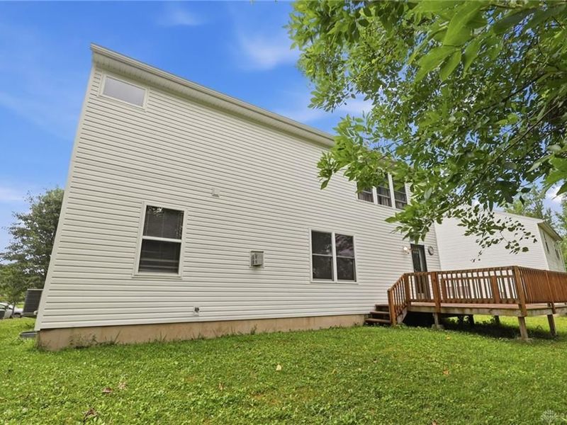 5757 Ericsson Way, Trotwood, OH 45426 Photo 7
