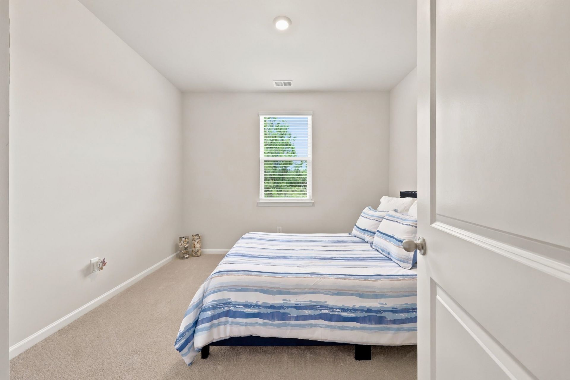 8093 Bear Claw Way Photo 27