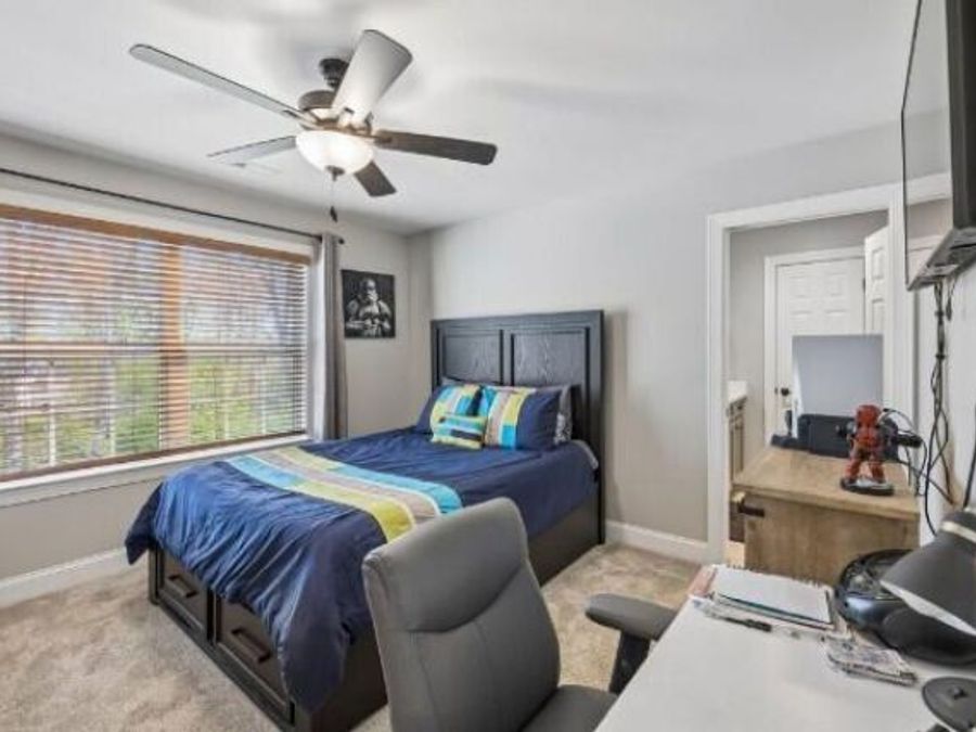Property Image 29