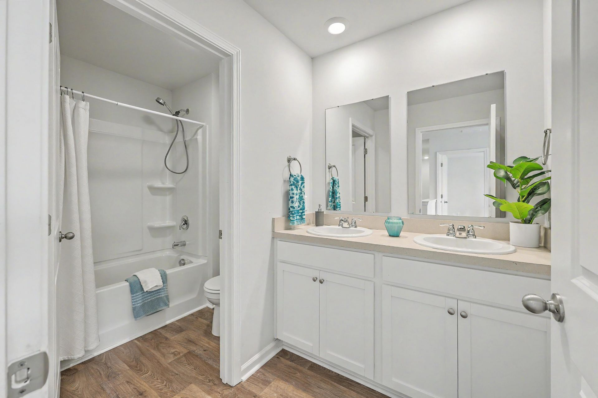 200 Sweet Cherry Lane Photo 34