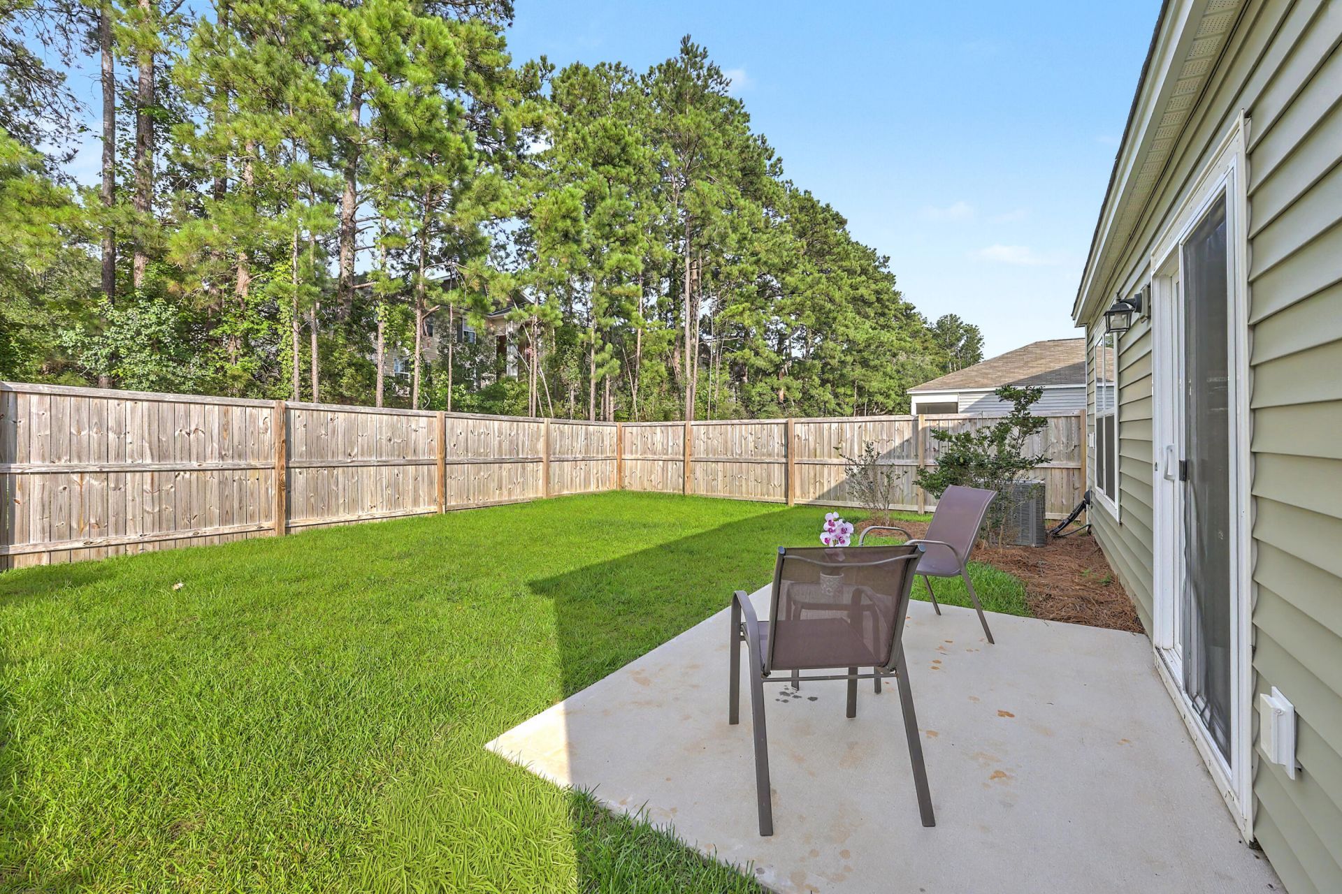 200 Sweet Cherry Lane Photo 37