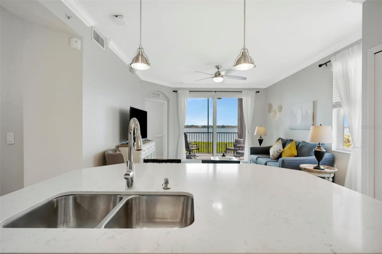 1020 Tidewater Shores Loop, Unit 208, Bradenton, FL 34208 Photo