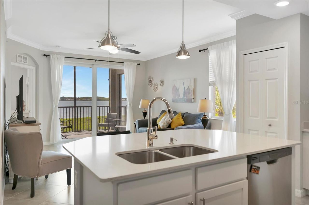 1020 Tidewater Shores Loop, Unit 208, Bradenton, FL 34208 Photo