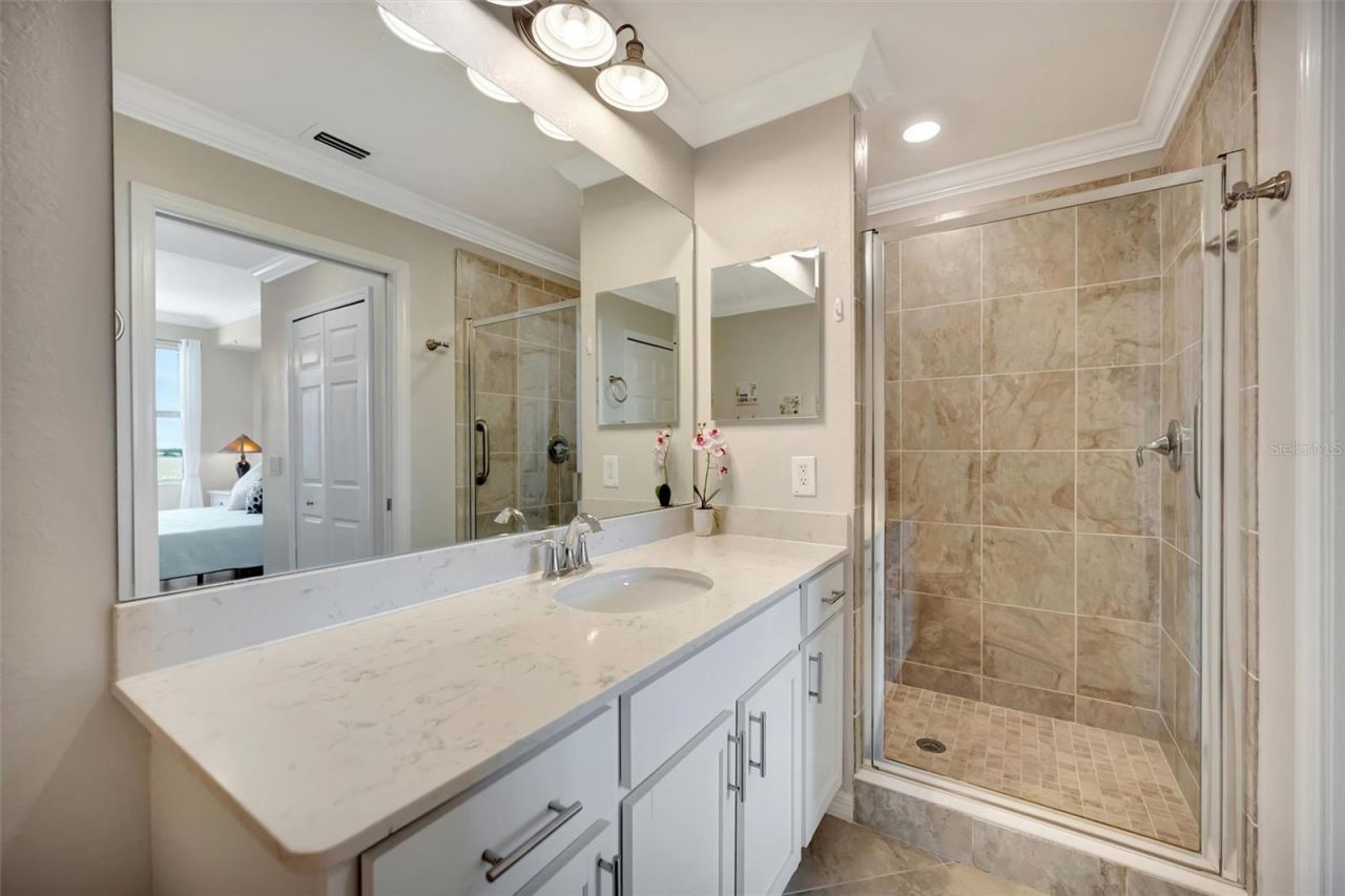 1020 Tidewater Shores Loop, Unit 208, Bradenton, FL 34208 Photo