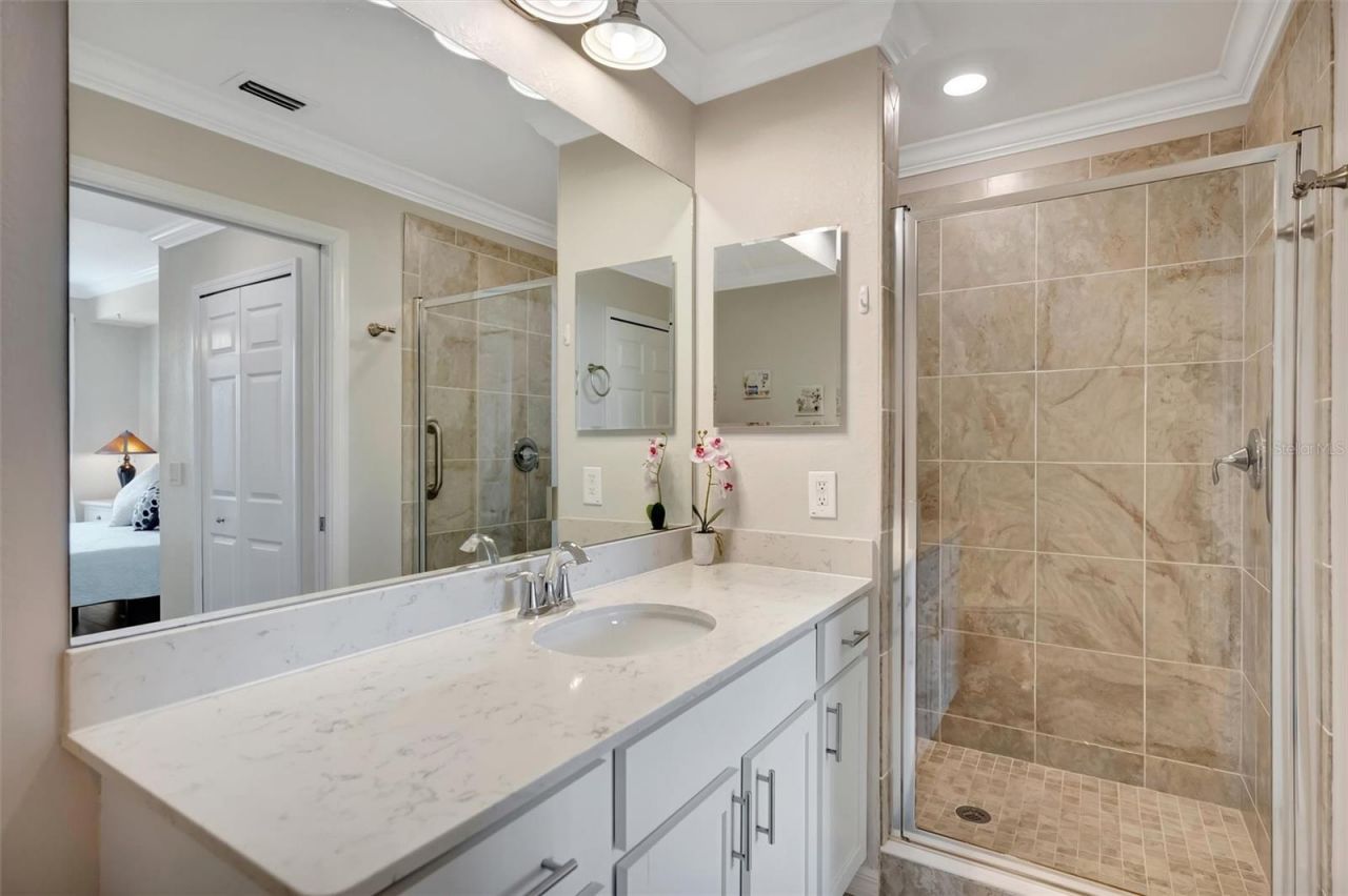 1020 Tidewater Shores Loop, Unit 208, Bradenton, FL 34208 Photo