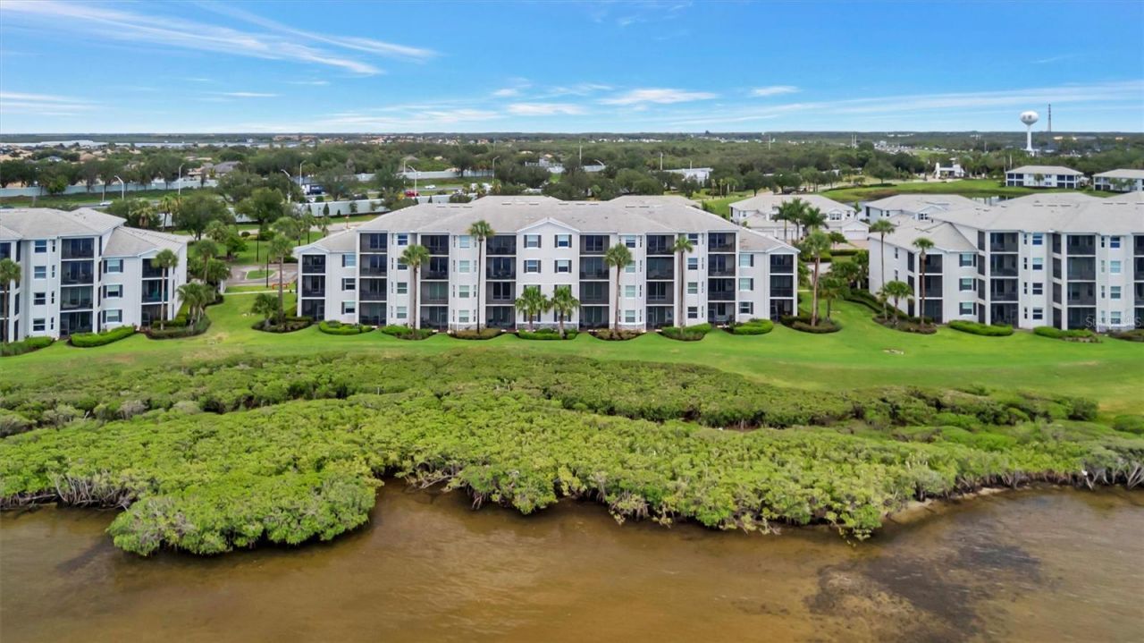1020 Tidewater Shores Loop, Unit 208, Bradenton, FL 34208 Photo