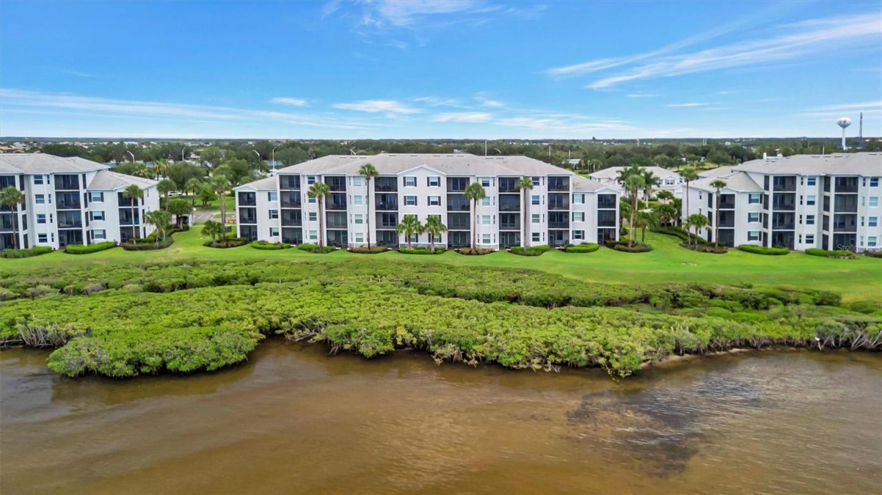 1020 Tidewater Shores Loop, Unit 208, Bradenton, FL 34208 Photo