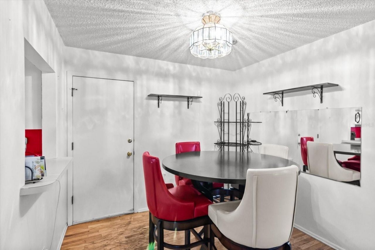 1219 Mackeral Avenue, Sarasota, FL 34237 Photo