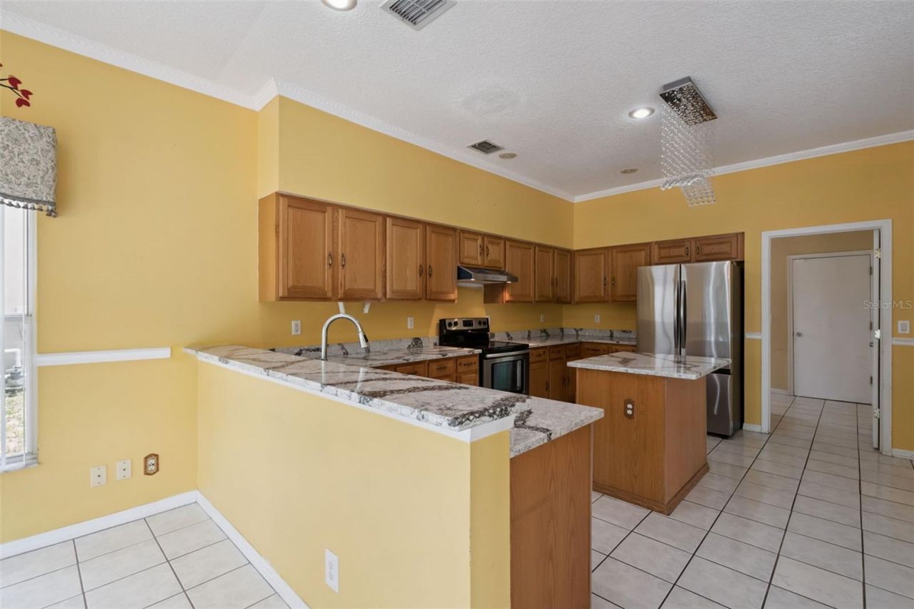 6415 Abbeydale Court , Orlando, FL 32818 Photo