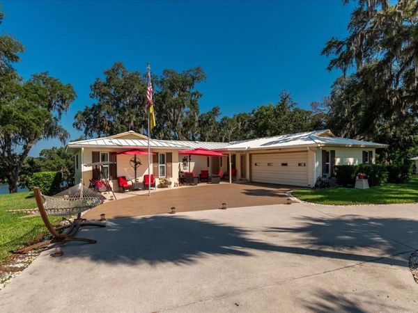10522 SE 146TH TERRACE ROAD , OCKLAWAHA, FL 32179