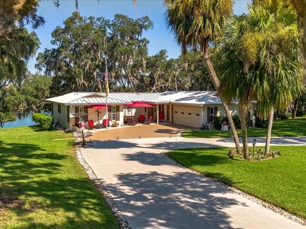 10522 SE 146TH TERRACE ROAD, OCKLAWAHA, FL 32179